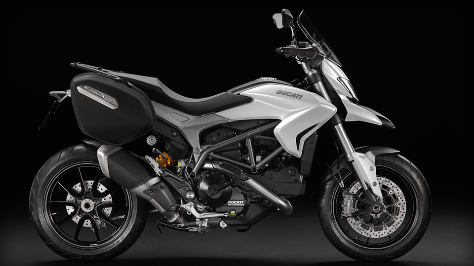 Hyperstrada /images/gallery/model_colors/Color_Hyperstrada_W_01_1067x600.png (Цвета моделей)