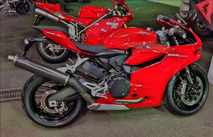 Адаптированный для Японии Panigale 899