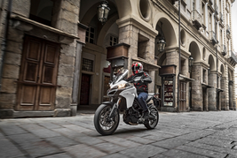 Для галереи Multistrada 950: